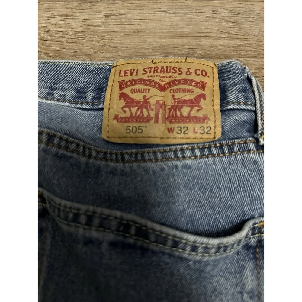 Levis‎ 505 Jeans Mens 32x32 Blue Regular Straight Mid Rise Medium Wash